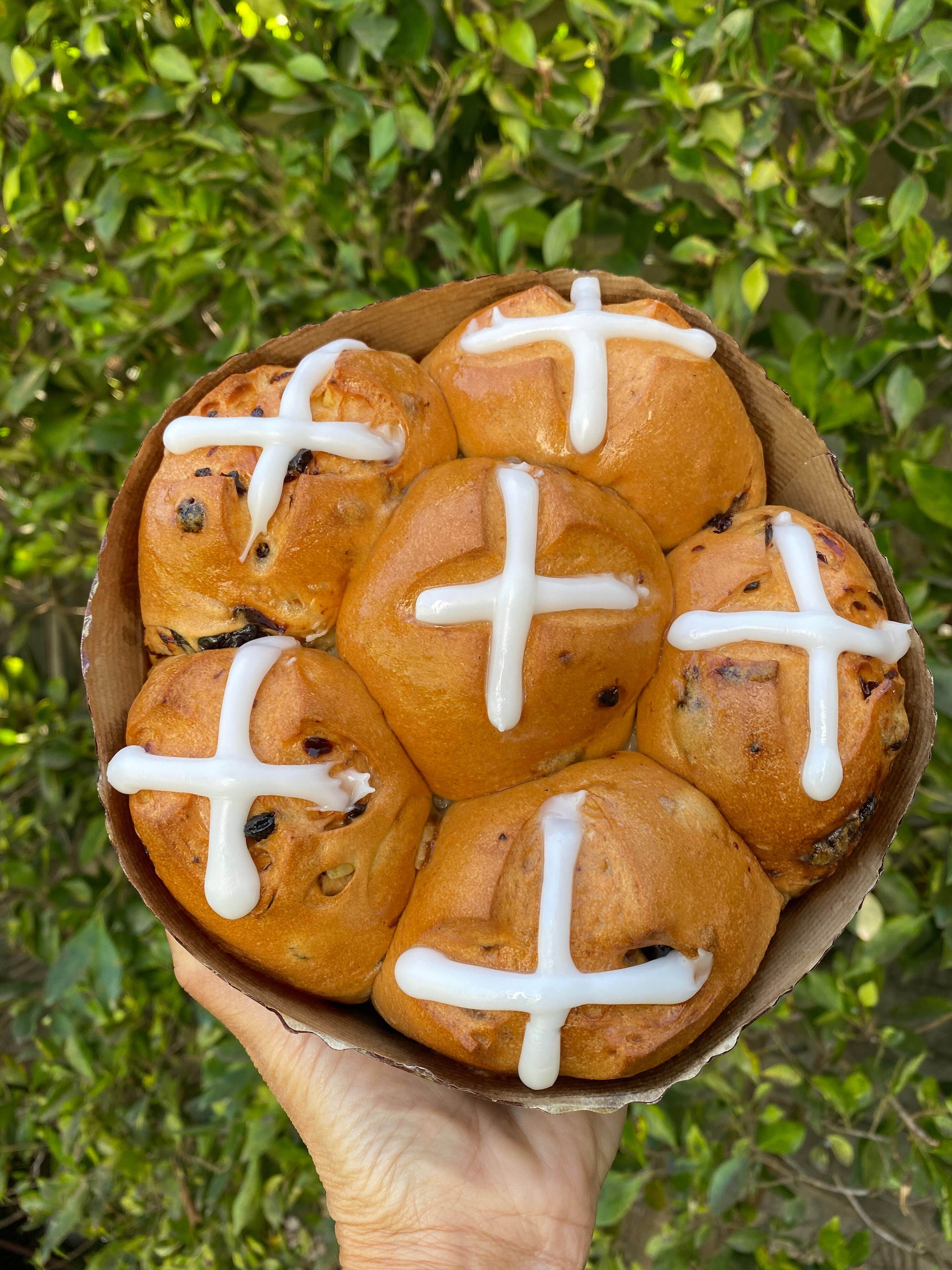 Hot Cross Buns (available Thursday 4/2 - Sunday 4/5