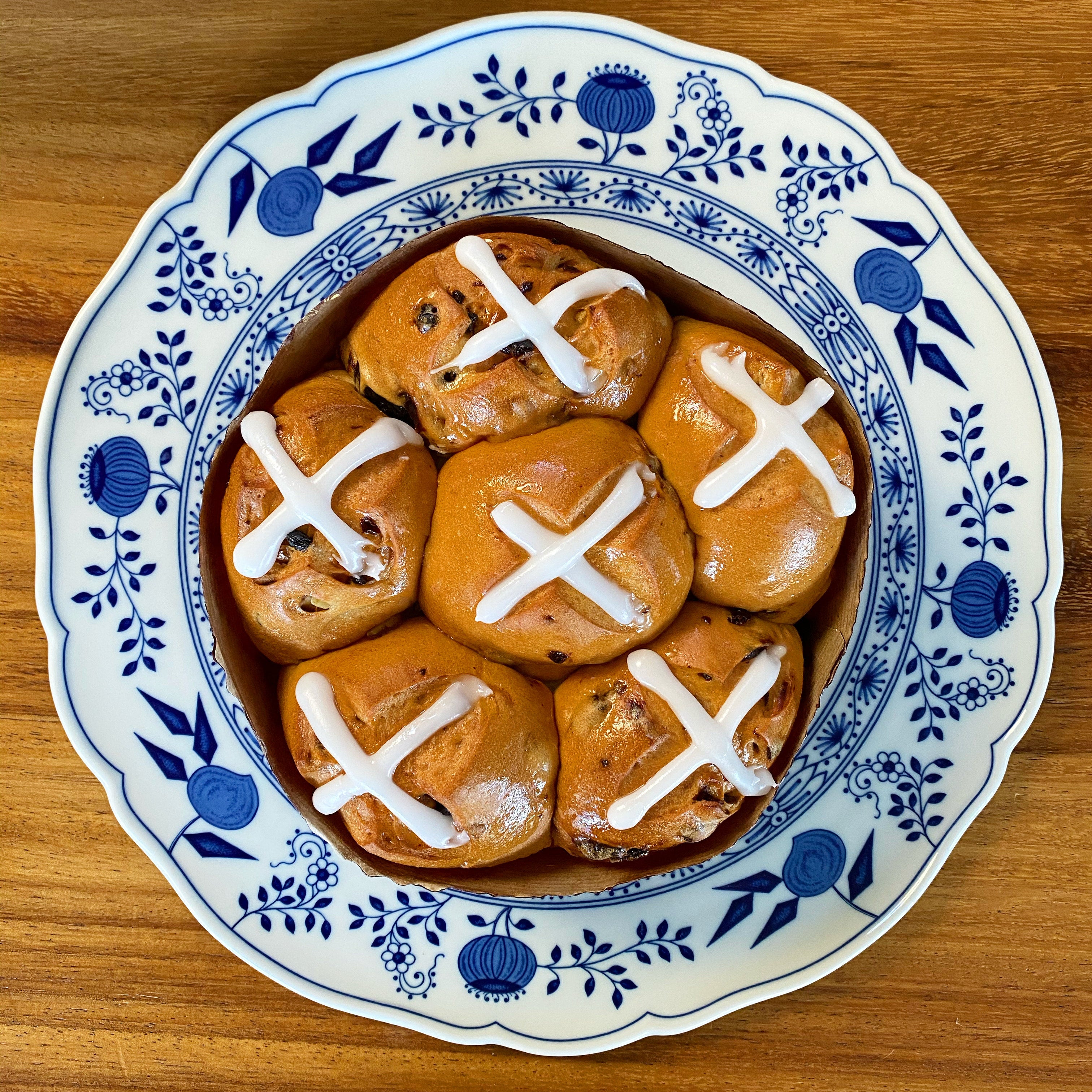 Hot Cross Buns (available Thursday 4/2 - Sunday 4/5